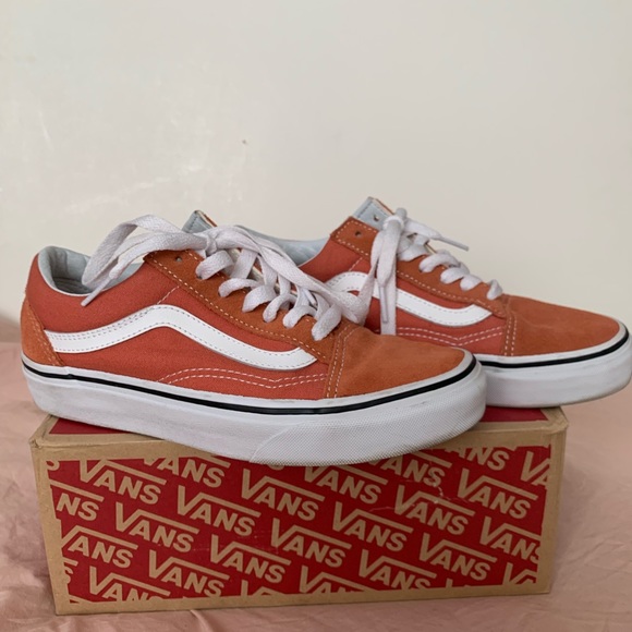 rust color vans